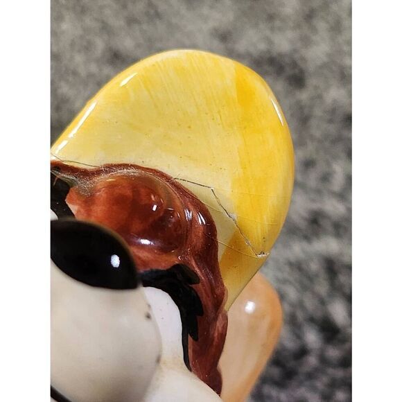 Looney Tunes Tasmanian Devil Salt and Pepper - Picture 10 of 12